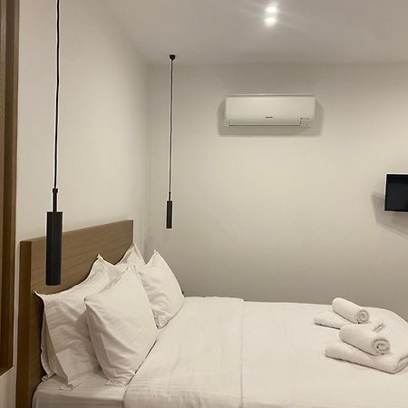 Lithos Apartment Káto Loutrákion Екстериор снимка