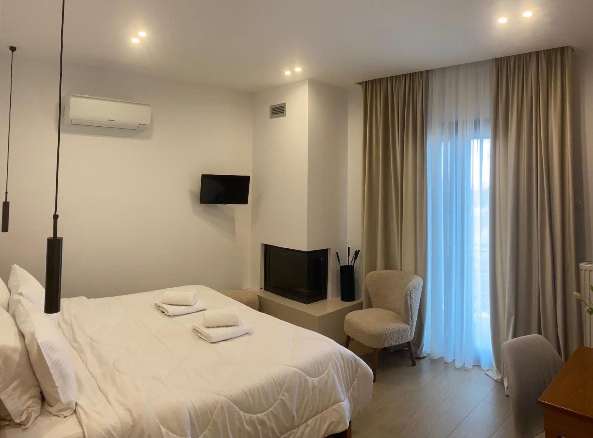 Lithos Apartment Káto Loutrákion Екстериор снимка